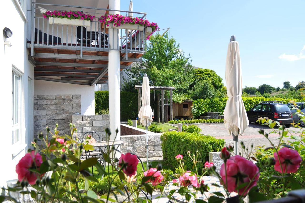 Single Room with Private Bathroom in Reichenau, Untersee