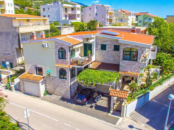 Ganzes Studio, Studio Ferienwohnung mit Balkon in Makarska, Makarska Riviera