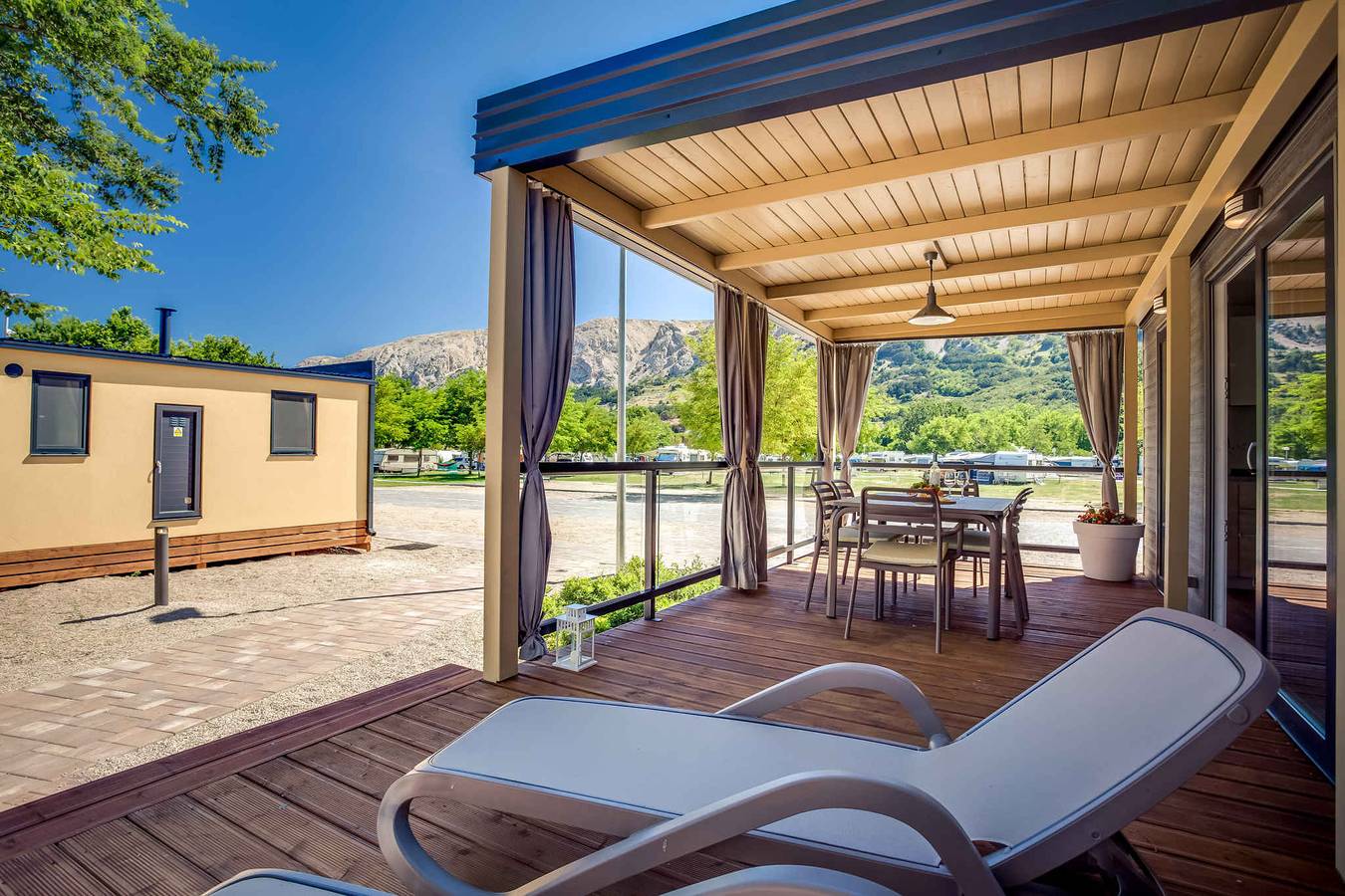 Mobilehome mit Terrasse in Baska, Krk