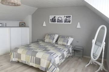 Gîte pour 4 personnes, avec jardin à Plouider