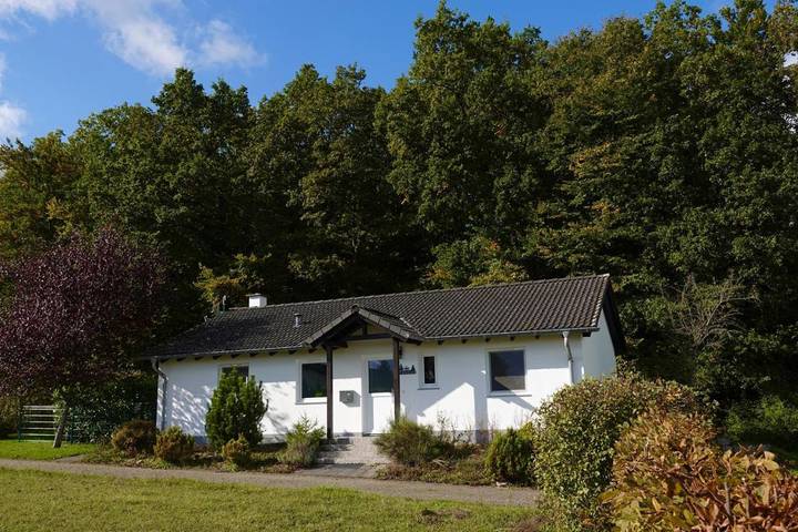 Ferienhaus für 6 Personen, mit Garten und Ausblick in Gerolstein - 2