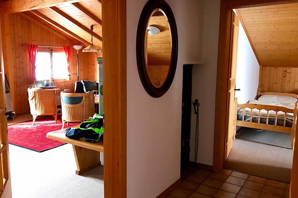 Appartement entier, Quiet vacation apartment for 2 - 5 people on the edge of the alpine pasture area in Jaun, Canton de Fribourg