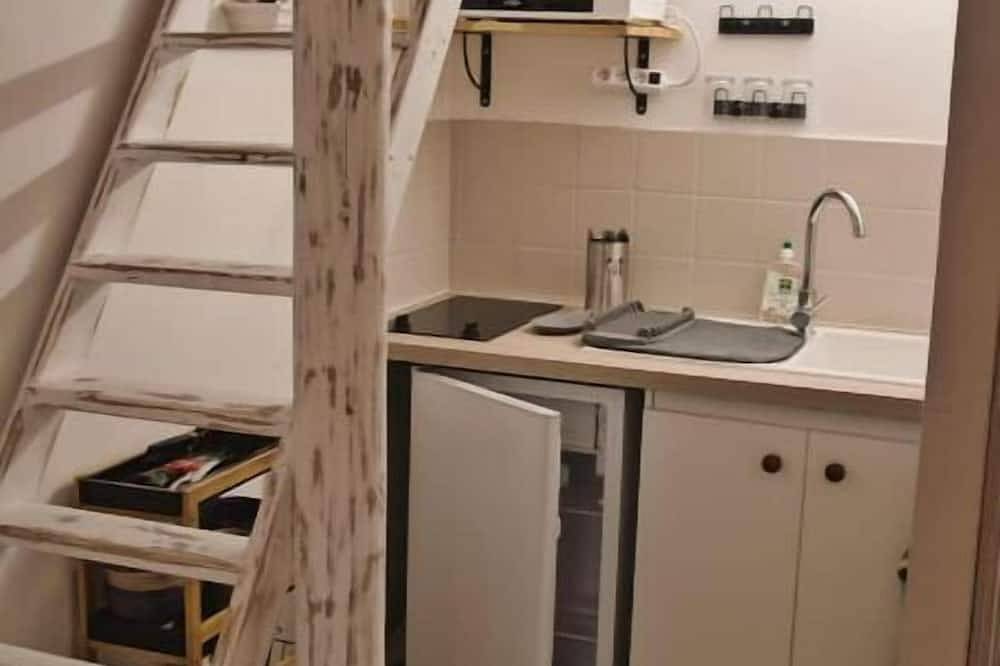 Entire apartment, Beaucaire Cocoon 2/quais/cité Médiévale/nature in Beaucaire, Nimes region