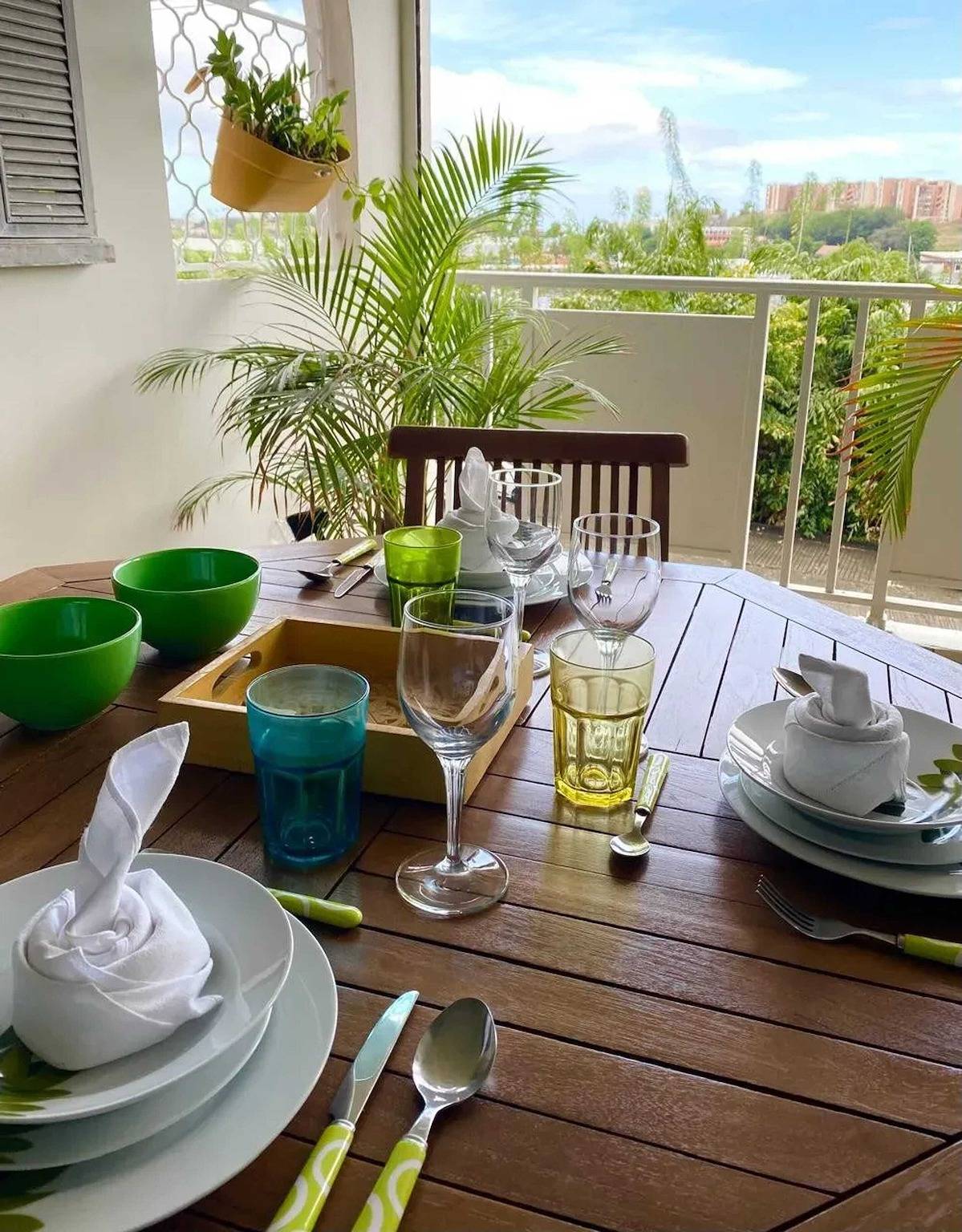 Appartement entier, Appartement confortable à Fort-de-France, 45 m² avec terrasse in Martinique
