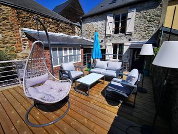 Gîte pour 6 personnes, avec vue et jardin à Revin