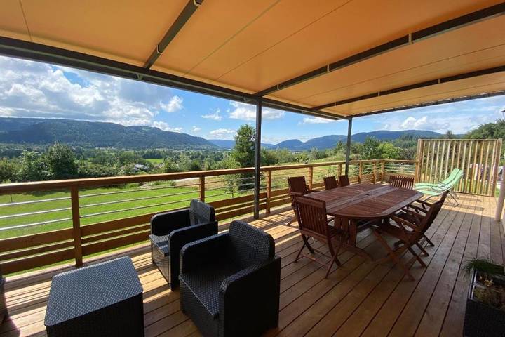 Location de vacances pour 10 personnes, avec jardin ainsi que terrasse et sauna, adapté aux familles à Vagney - 4