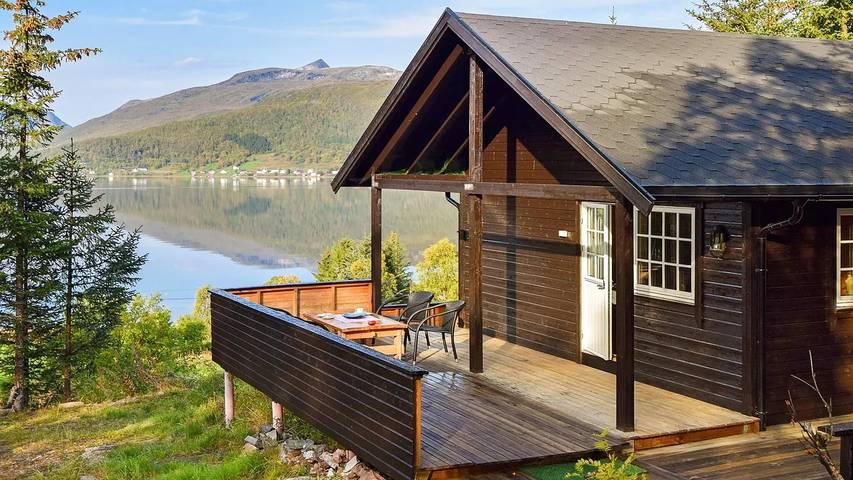 Ferienhaus für 5 Personen, mit Terrasse in Troms - 2