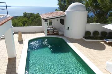 Villa in Cala Salada, Sant Antoni de Portmany für 8 