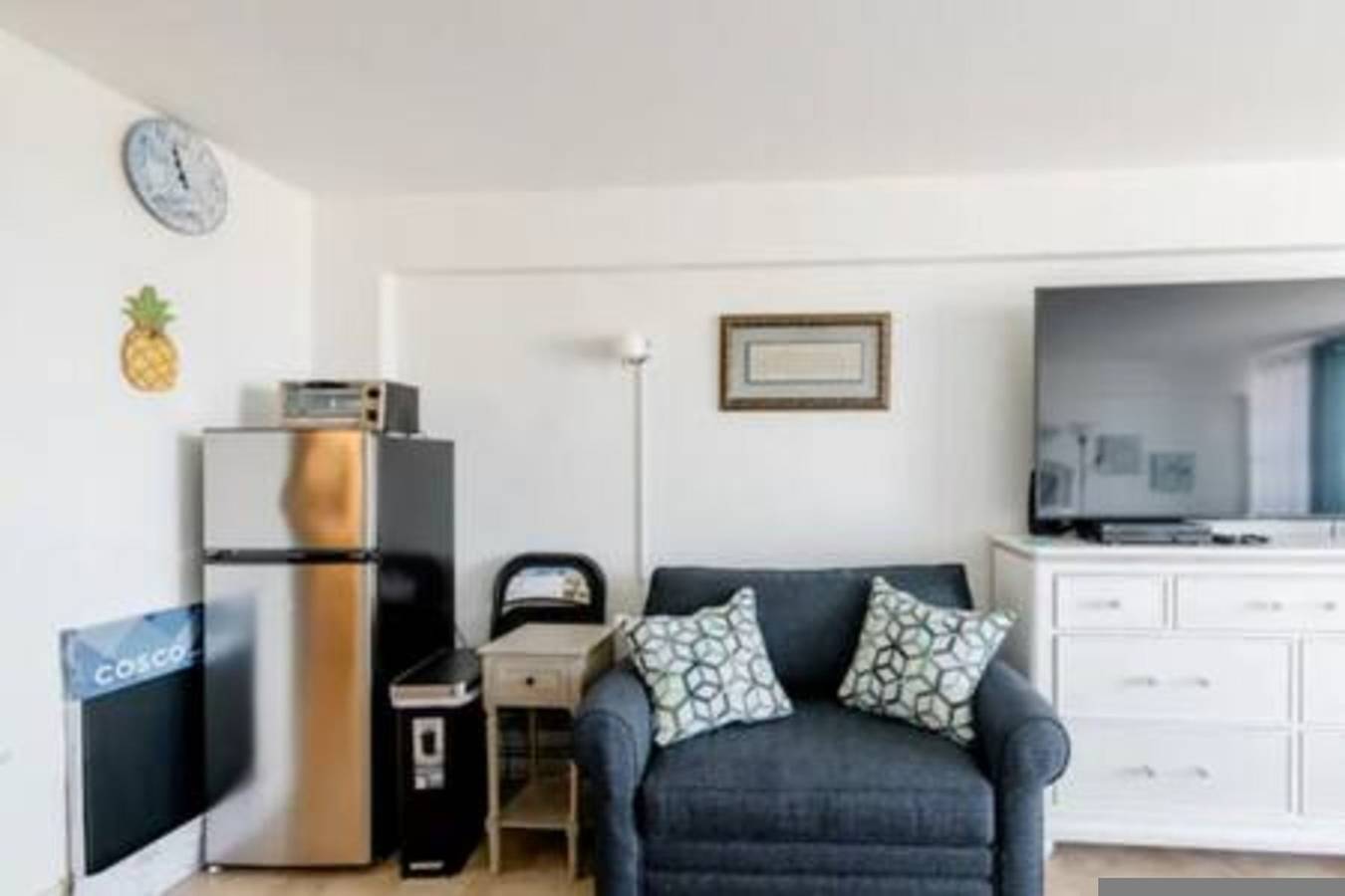 Entire apartment, 613 · 3 Beds Luxury Beachfront Studio Ideal 4 Long Stays in Daytona Beach, Florida