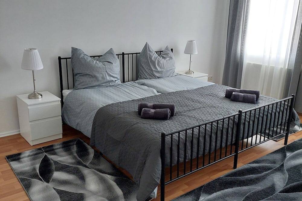 Ganze Wohnung, Gemütliche 3 Raum Wohnung mit Terrasse in Gransee, Ruppiner Seenland