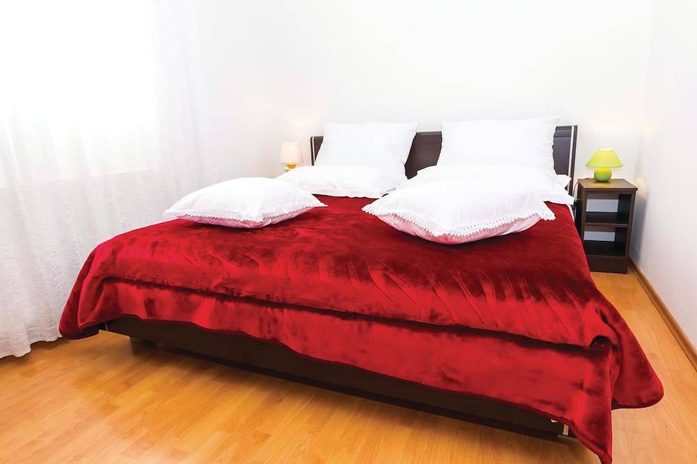 Ganze Wohnung, Haustierfreundliches Apartment in Biograd mit. in Biograd na Moru, Zadar