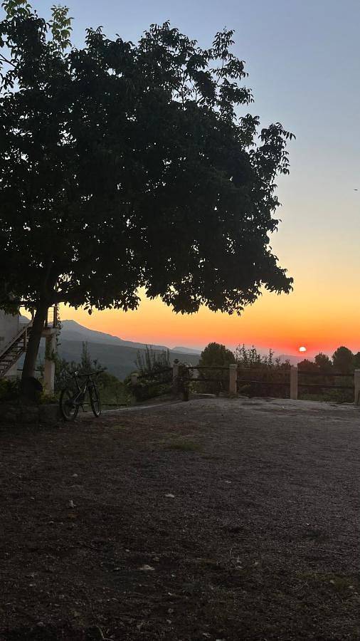 Casa rural para 10 personas, con piscina además de vistas y jardín en Moratalla - 3