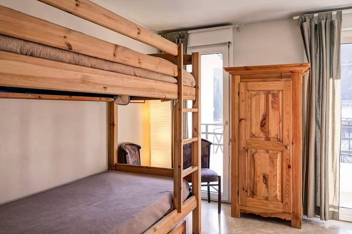 Gîte pour 6 personnes, avec balcon, animaux acceptés dans Casino De Brides Les Bains - 4