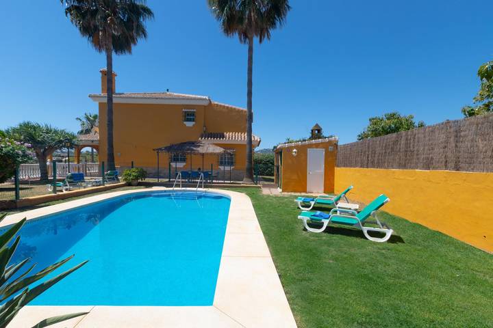 Casa rural para 8 personas, con terraza en Mijas - 2