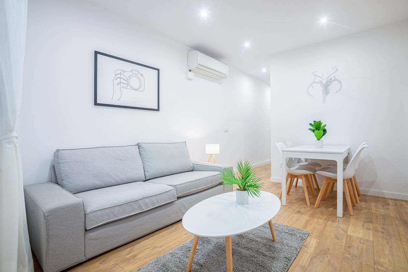 Entire apartment, Ref. 369862 in Barcelona Centre, Barcelona