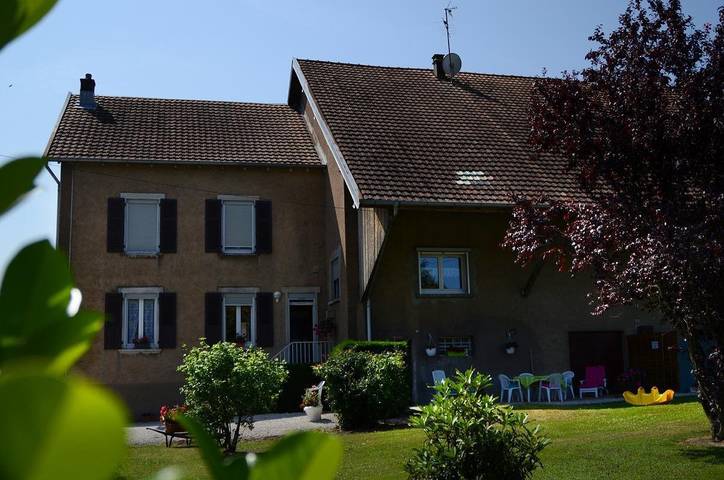 Gîte pour 4 personnes, avec terrasse et jardin dans Territoire de Belfort - 2