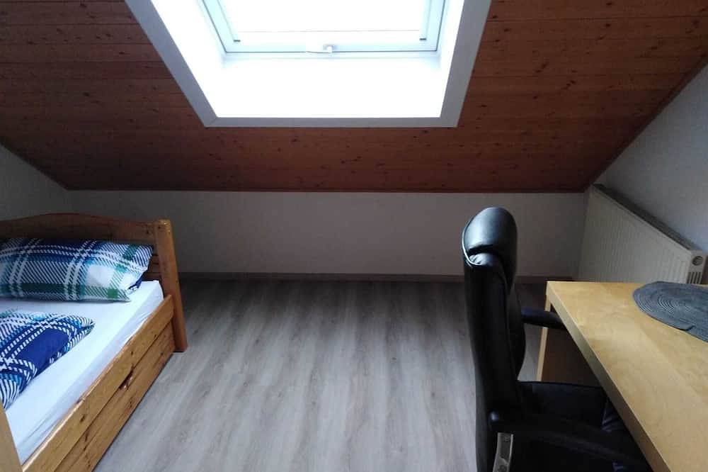 Ganze Wohnung, Schöne geräumige ruhige Fewo auf dem Land in Pottenstein, Frankenalb