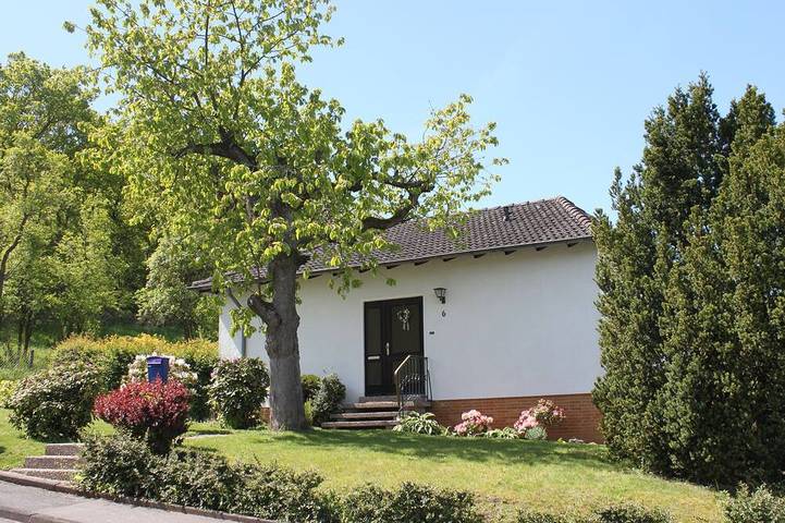 Ferienhaus für 4 Personen, mit Terrasse und Garten in Wanfried