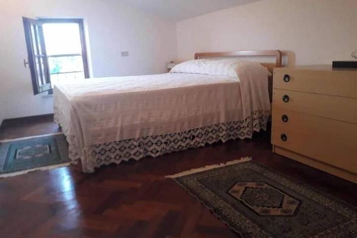 Panoramic cottage, surrounded by olive trees, overlooking the Adriatic Sea, in Civitella del Tronto, Teramo Provinz