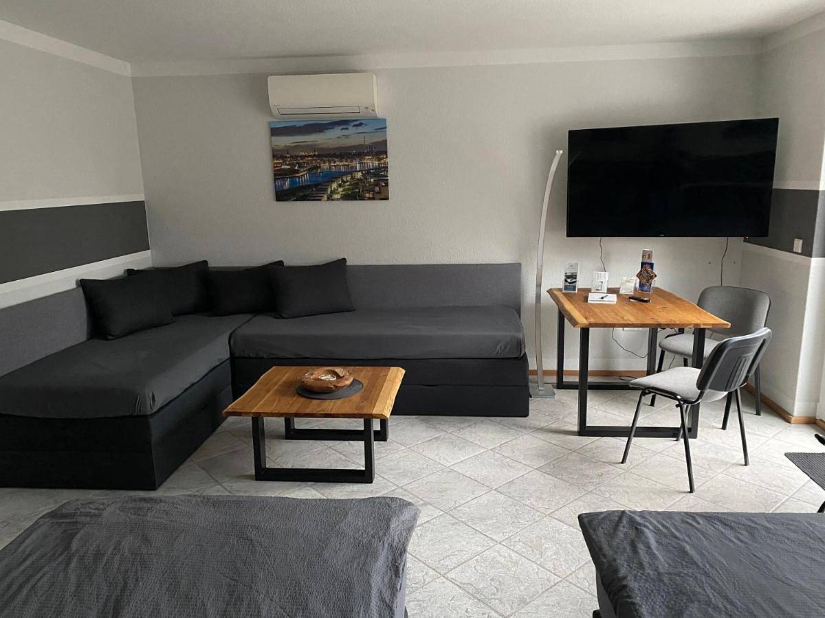Ganze Wohnung, Apartment - Ground Floor in Schwerte, Ruhrgebiet