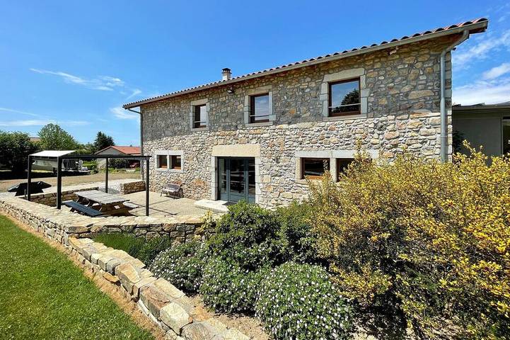 Gîte pour 12 personnes, avec jardin - 1