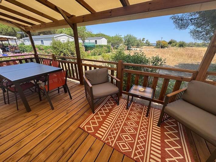 Location de vacances pour 8 personnes, avec Jacuzzi et Terrasse ainsi que Jardin et Piscine à Lattes - 3
