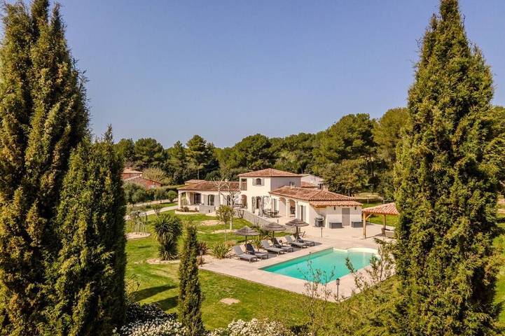 Villa for 13 people, with garden - 1