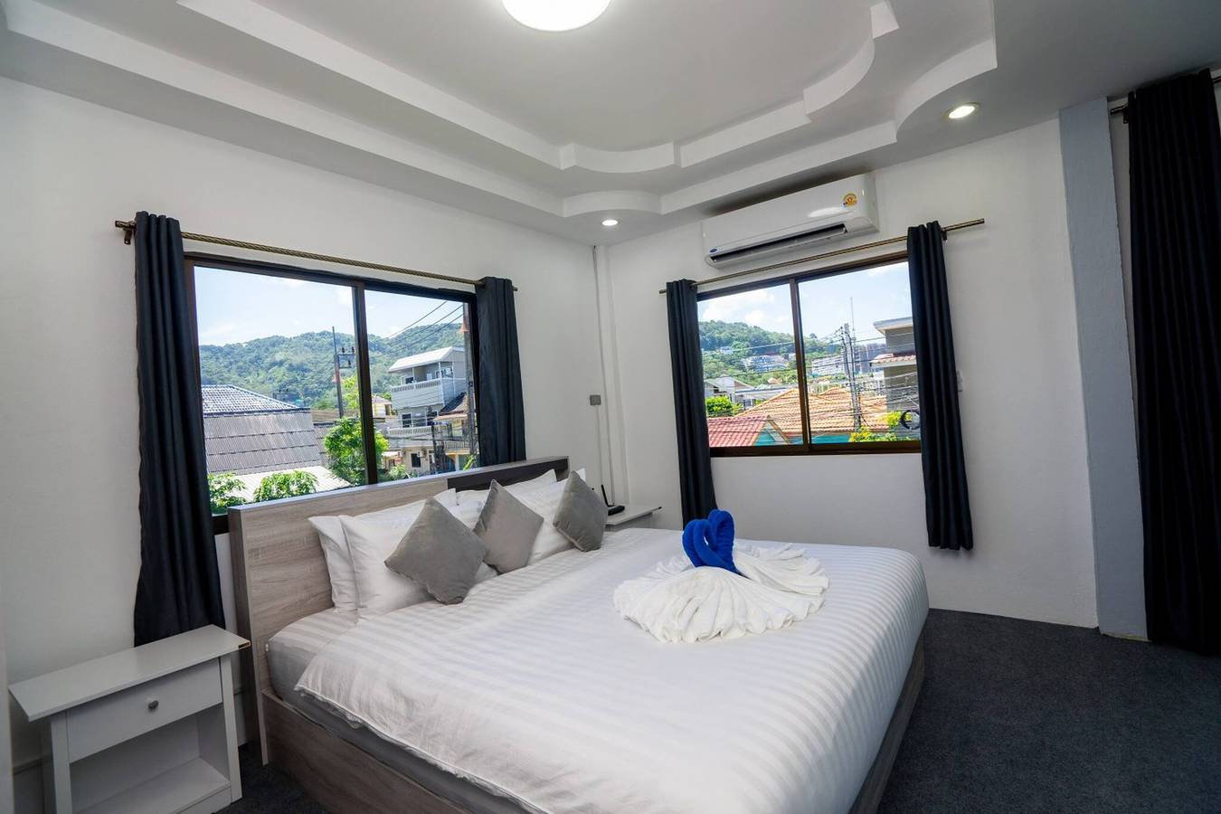 3 Bed 3 Bath Villa 400m to the Beach Sleeps 10 in Phuket