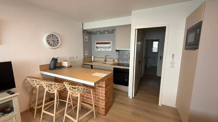 Gîte pour 6 personnes, avec Terrasse et Vue dans Plage Notre-Dame - 4