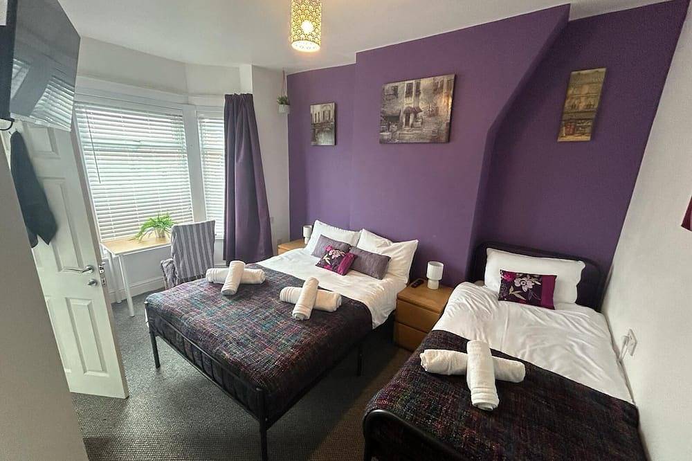 \nwest Street House in Crewe, Cheshire East