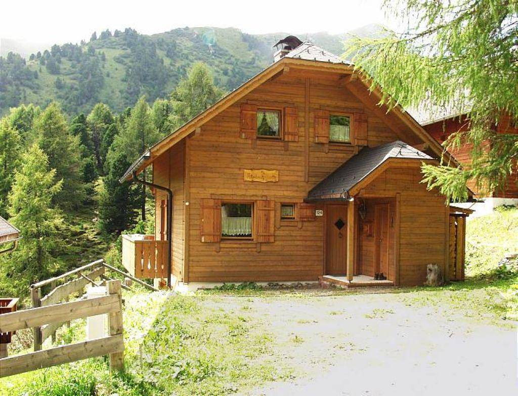 Almbach-Hütte in Reichenau (Österreich), Nockberge