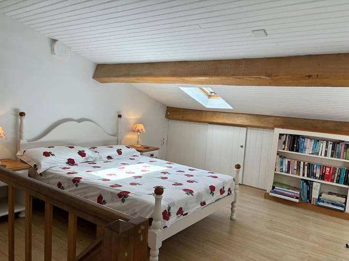 Gîte pour 4 personnes, avec jardin, animaux acceptés à Saint-Pierre-de-Juillers