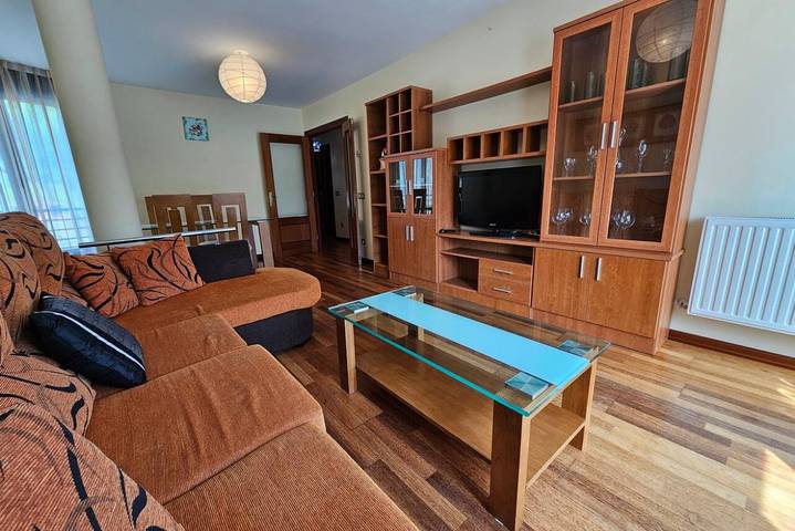 Ganze Wohnung, Gemütliche Wohnung mit Waschtrockner & voll ausgestatteter Küche in Las Arenas (Cabrales), Cabrales