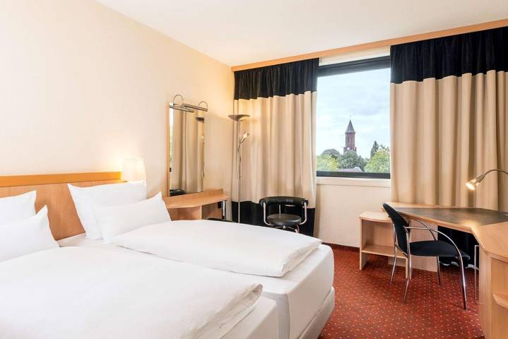 Hotel voor 2 personen, met uitzicht en sauna in Oberhausen