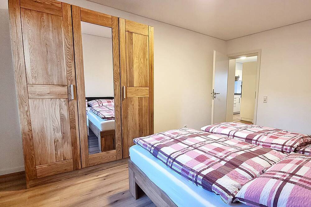 Ganze Wohnung, Ferienwohnung Walter mit 55qm, 1 Schlafzimmer, 1 Wohn-/Schlafzimmer, max. 4 Personen in Hilzingen, Hegau