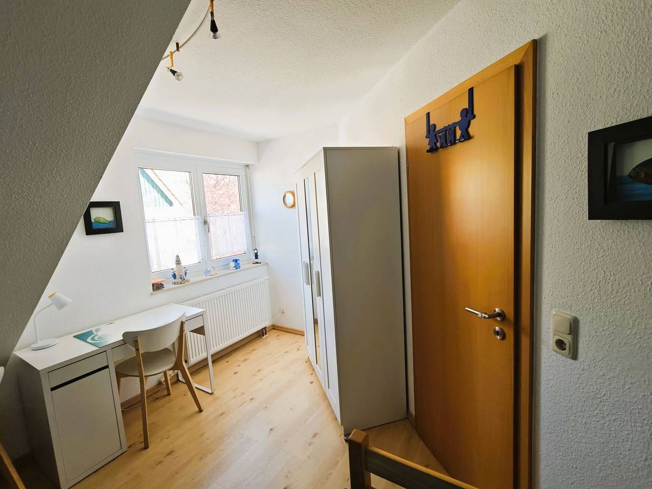 Ferienwohnung in einem Doppelhaus, zentrale aber ruhige Lage, foto 9
