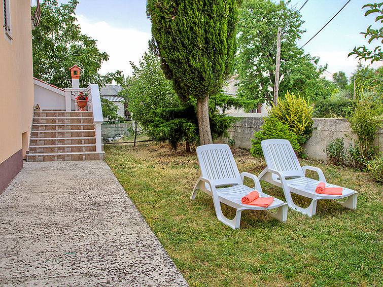 Ganze Wohnung, Ferienwohnung für 6 Personen mit Terrasse in Kanfanar, Zentralistrien