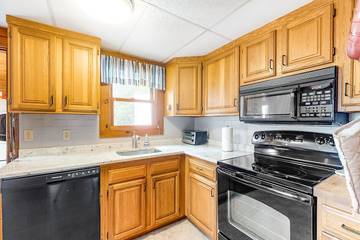 Vacation House for 9 Guests in Yarmouth (MA), Cape Cod, Picture 2