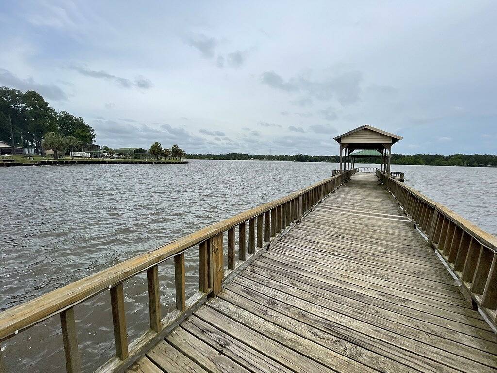 Mobile Home #92 at Tranquility Bay Resort in Zwolle (USA), Toledo Bend Reservoir