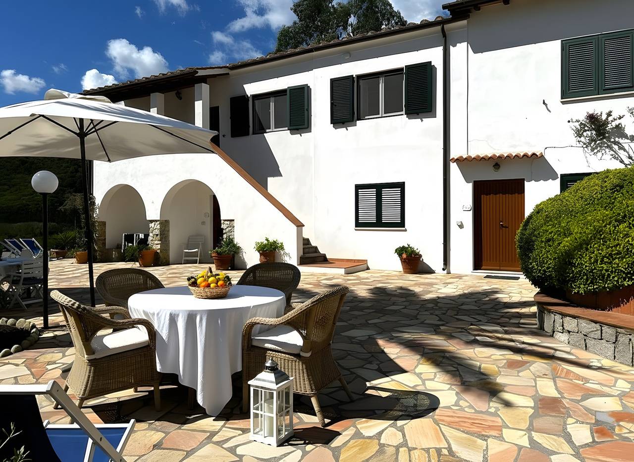 Ganze Wohnung, Apartment 'Agave' mit privatem Garten, Wlan und Klimaanlage in La Pila, Elba