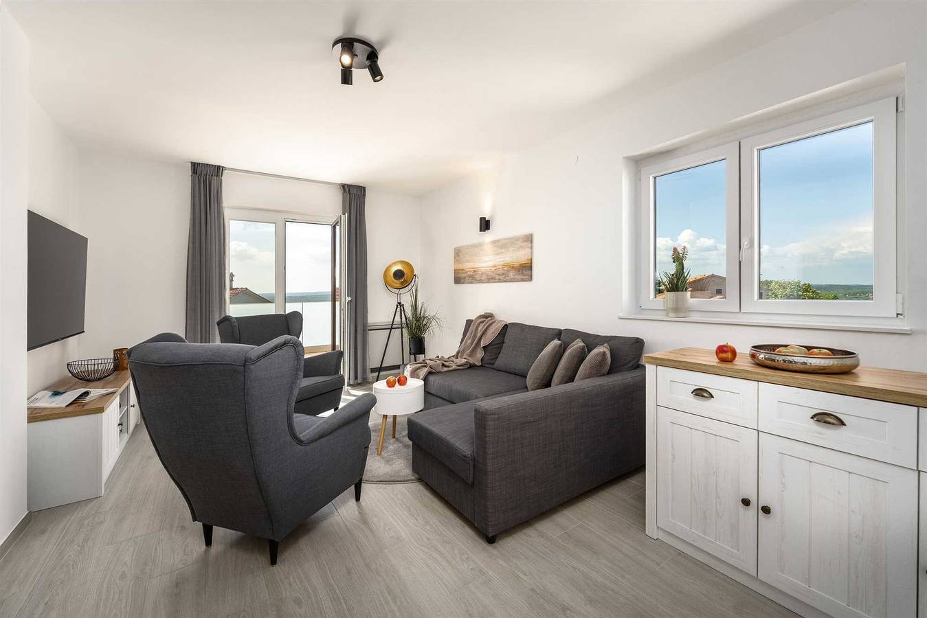 Casa Philu in ruhiger Lage mit herrlicher Aussicht in Presika, Ostküste Istrien