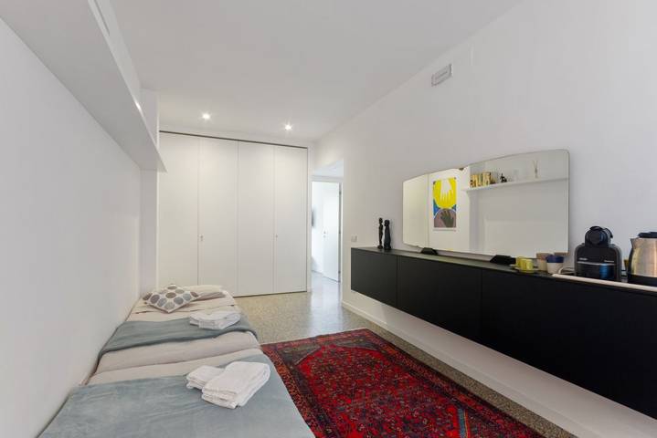 Appartamento intero, Guesthost - Inner City Suite - A due passi da Piazza S.Oronzo! in Lecce, Provincia di Lecce