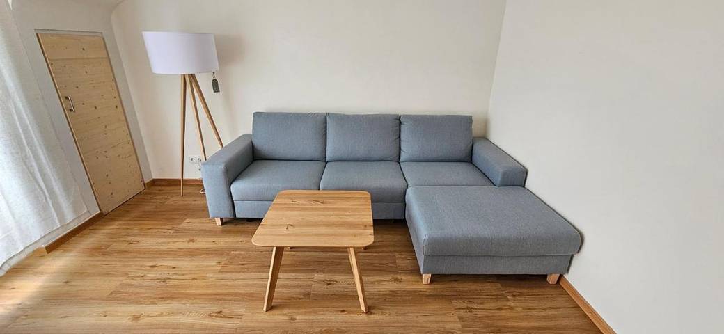 Ferienwohnung für 2 Personen, mit Balkon und Ausblick sowie Seeblick in Konstanz