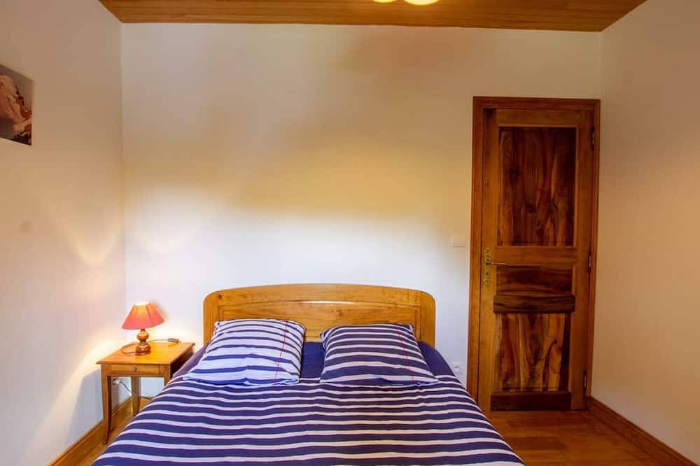 Maison isolée près de Sarlat, idéale pour la détente en famille in Borrèze, Périgord Noir
