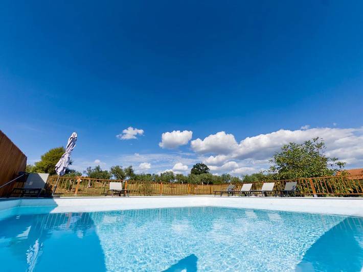 Casa de férias para 4 pessoas, com piscina e jardim e ainda vista em Seia