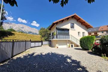 Location de vacances pour 4 personnes, avec jardin dans Chauffayer