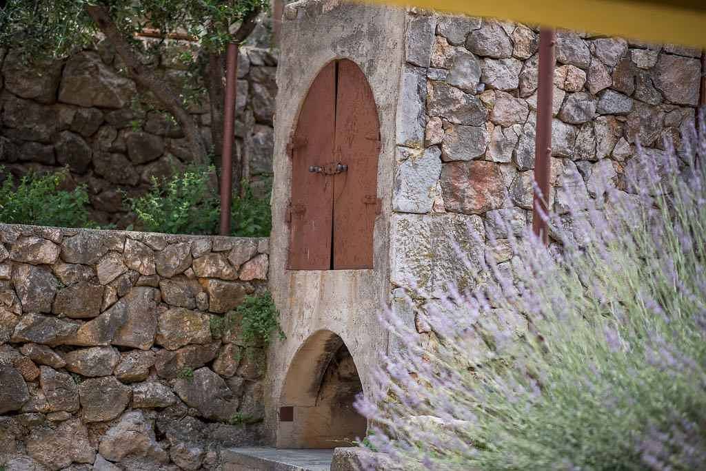 Entire holiday apartment, Holiday apartment 50 m from the beach  in Vrbnik, Krk