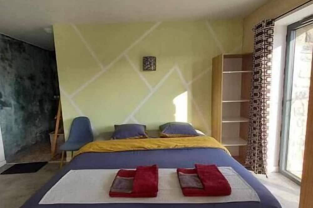 Appartement entier, Beaume d’ataraxie - Beautiful View Room (Apt. 4) in Solignac-sur-Loire, Haute-Loire