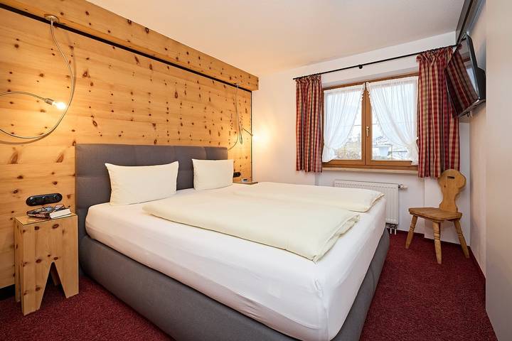 Pension für 2 Personen, mit Sauna und Garten sowie Balkon in Oberstdorf