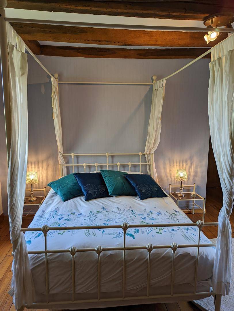 Domaine de Beauséjour - Chambre Bordeaux in Chadurie, Charente